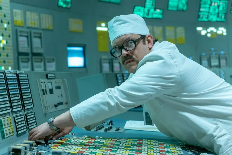Still from Chernobyl illustrating AZ-5 Backfires