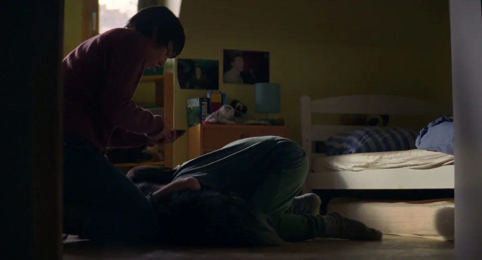 Still from Anatomy of a Fall illustrating Snoop as the Unsafe Live Eval