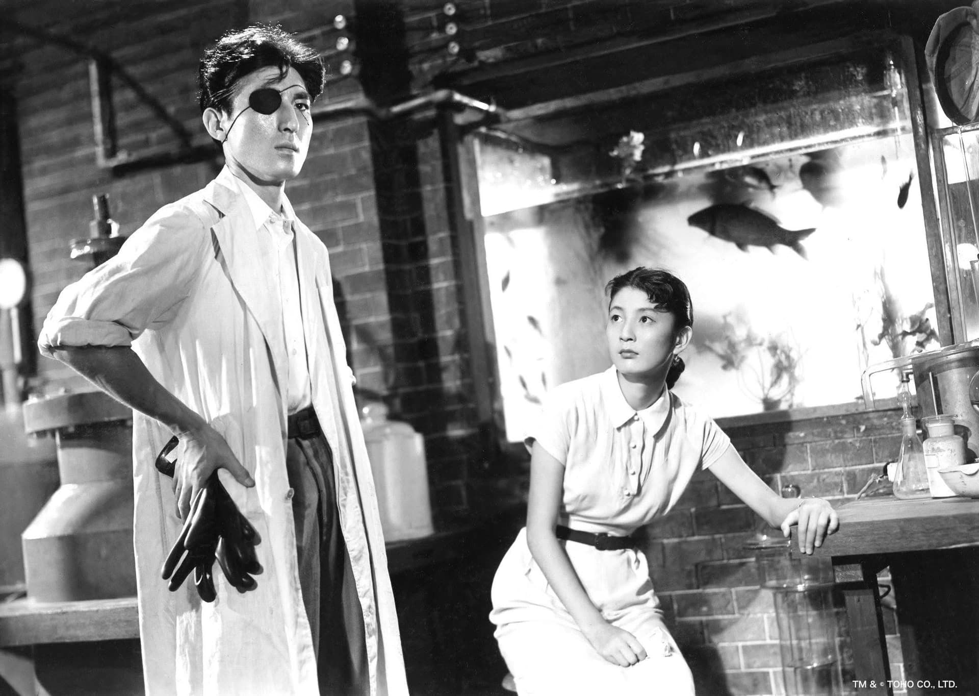 Still from Godzilla (1954) illustrating Deleting the Oxygen Destroyer